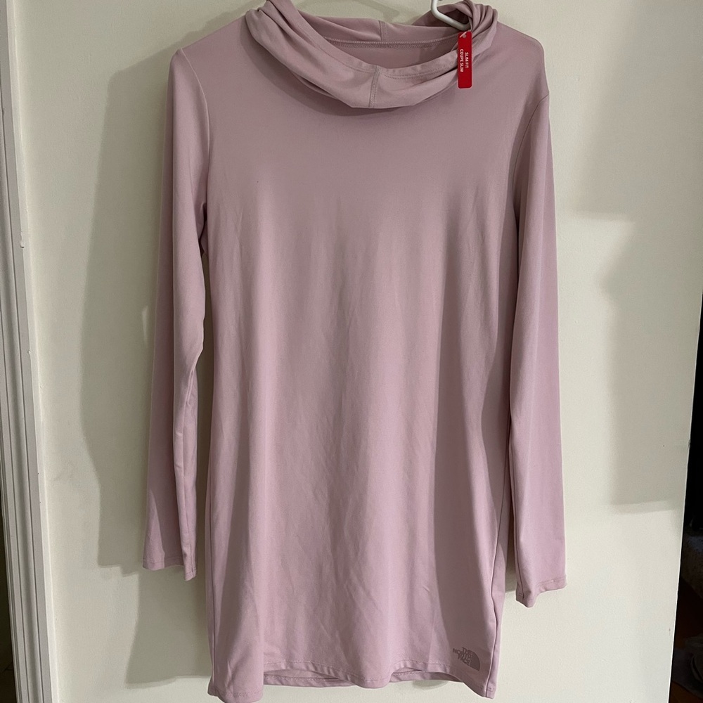 The North Face NWT women pink adventure sun hoodie UVprotection size medium